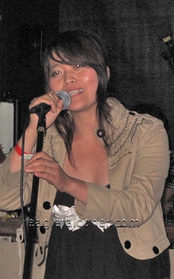 Jane Yeo sings at the Festival